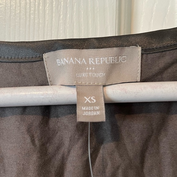 Banana Republic Luxe Touch Brown shade Sleeveless Tank, XS, NWT - Picture 3 of 7